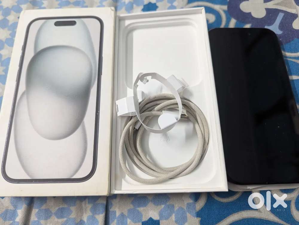iPhone 15 128 gb with original apple back case full kit