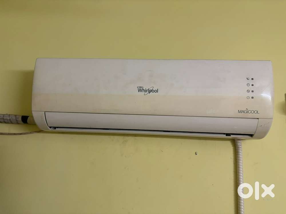 Whirlpool 1 Ton Split AC – Excellent Condition  Copper Pipe Included