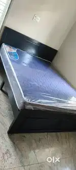 Brand new factory price sale cot with mattress including free delivery