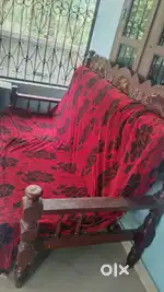 Sofa and dining table for sale