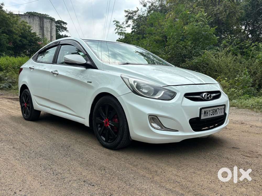 Hyundai Verna Fluidic 1.6 CRDi SX Opt, 2013, Diesel