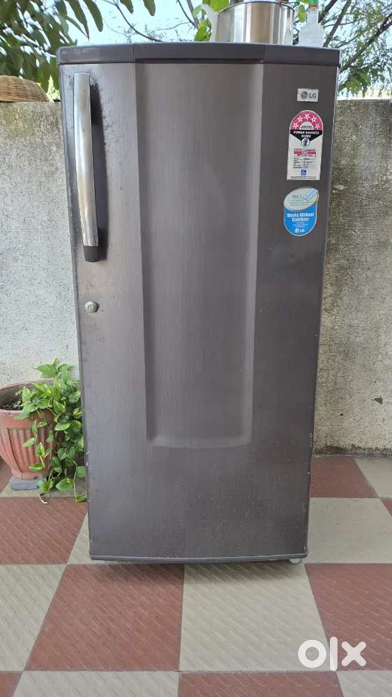 LG refrigerator