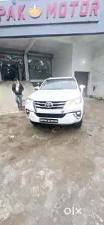 Toyota Fortuner 4X2 MT 2.8 Diesel, 2020, Diesel