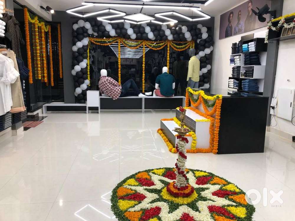 Running Garment Showroom for Rent in Tiruttani!