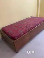 Deewan (Bed) 3x6 ft with mattress
