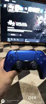 “PS5 DualSense Wireless Controller – Hardly Used”