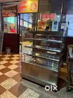 Bakery display glass cage