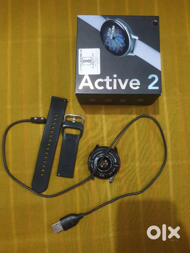 ,hardware,, smart watch,, neck band