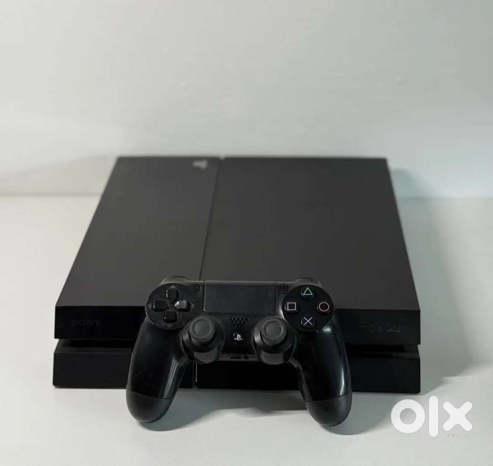 PS4 FAT 1 TB WITH 1 JOYSTICK AND ALL CONNECTING WIRES [5GAMES DIGITAL]