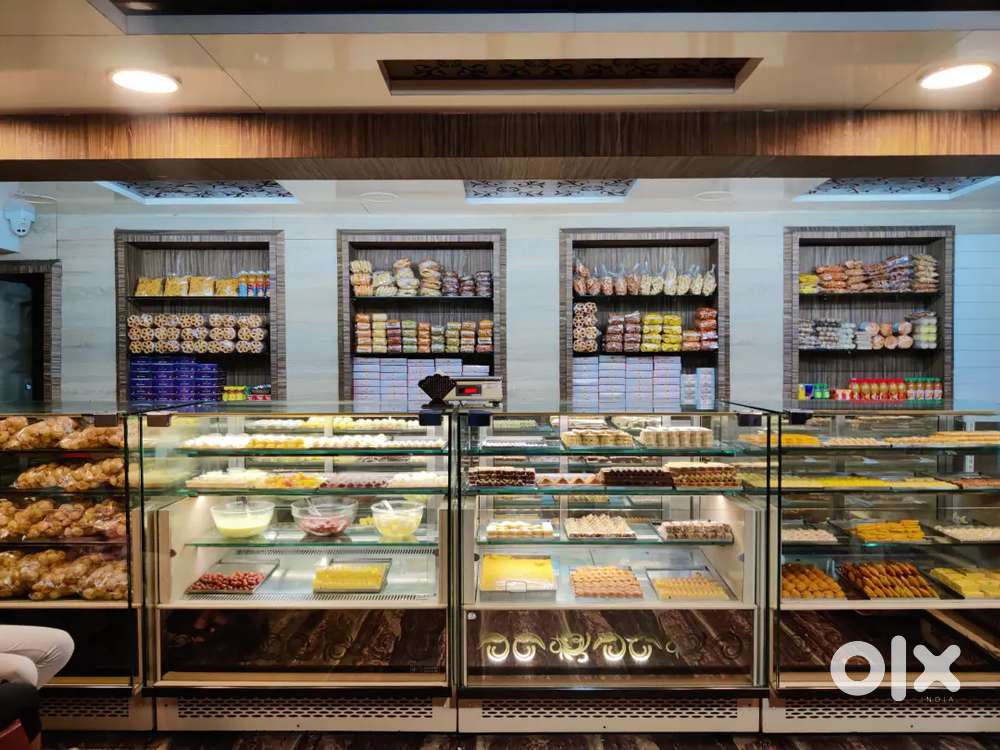Cashier for sweet shop