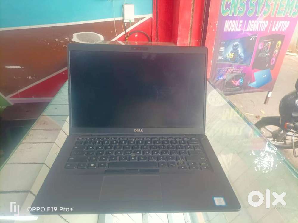 DELL BRANDED 5400 MODEL INTEL CORE I7 8TH GEN 2 GB AMD GRAPHICS LAPTOP