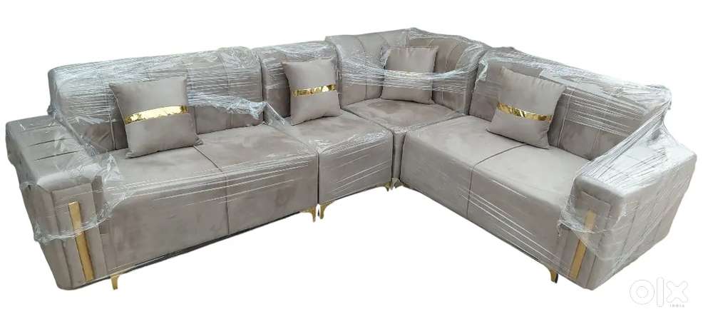 Ad id 83996 offers. L sape corner sofa brand new