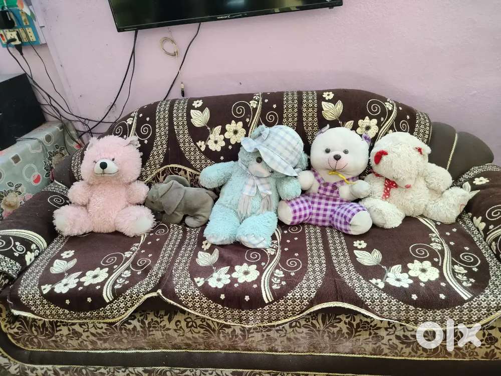 Three seater sofa with two chairs