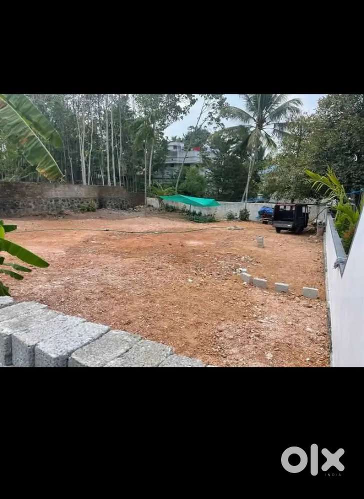 Land for sale @ Chottanikkara