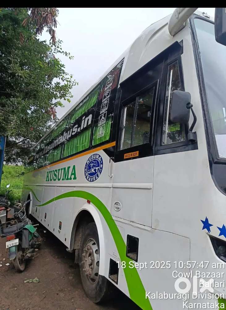 2 Busses is in good and Running condition