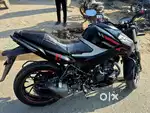 Brand New condition, Hero Xtreme 160R 4V Disk Self Feb' 2024