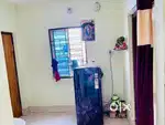 Only girls/1bhk @ 5500 / Rasulgarh chowk / independent