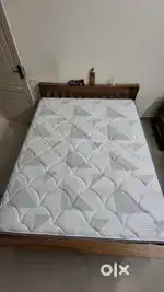 Queen Size Mattress – Good Condition  6ft x 5ft