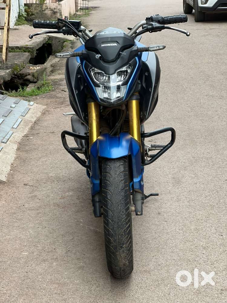 Honda hornet 2.0 2021 model in showroom condition for sale
