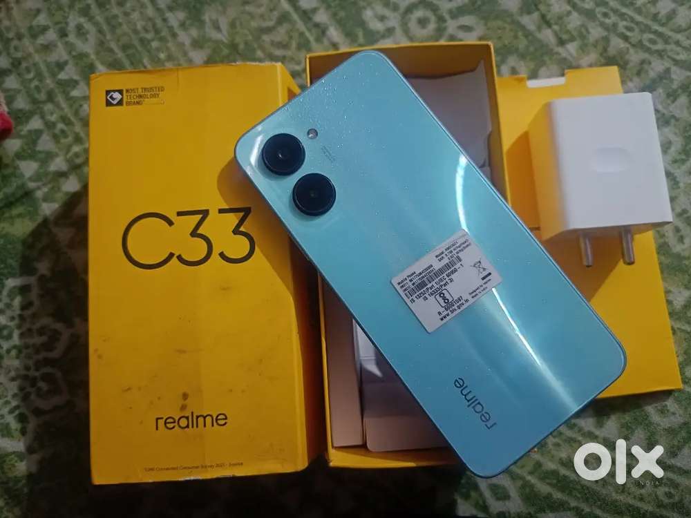 Realme C33 4/64gb Brand new bill box charger available