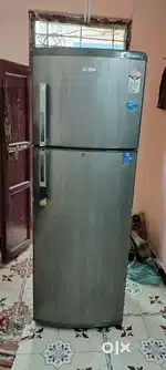 Whirlpool double door fridge 360 litter