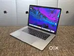 Apple Macbook Pro i7/16/512gb/5.5Gb Graphics  15inch Retina Touchbar