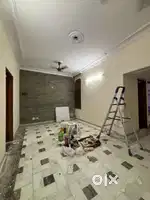 3bhk for rent in mansarover garden in prime location