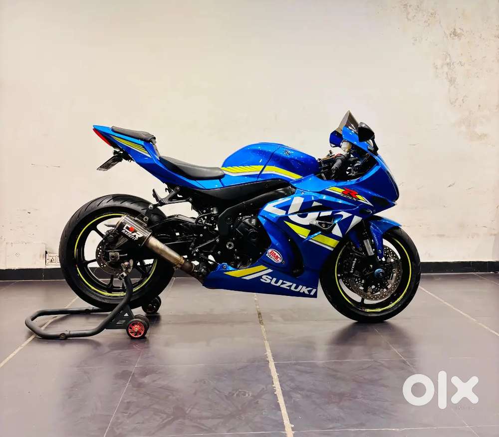 SUZUKI GSX R