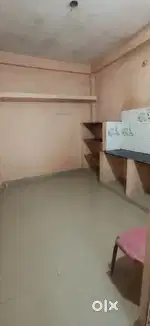 1RK mayur vihar ashoka garden famous hotel ke pass