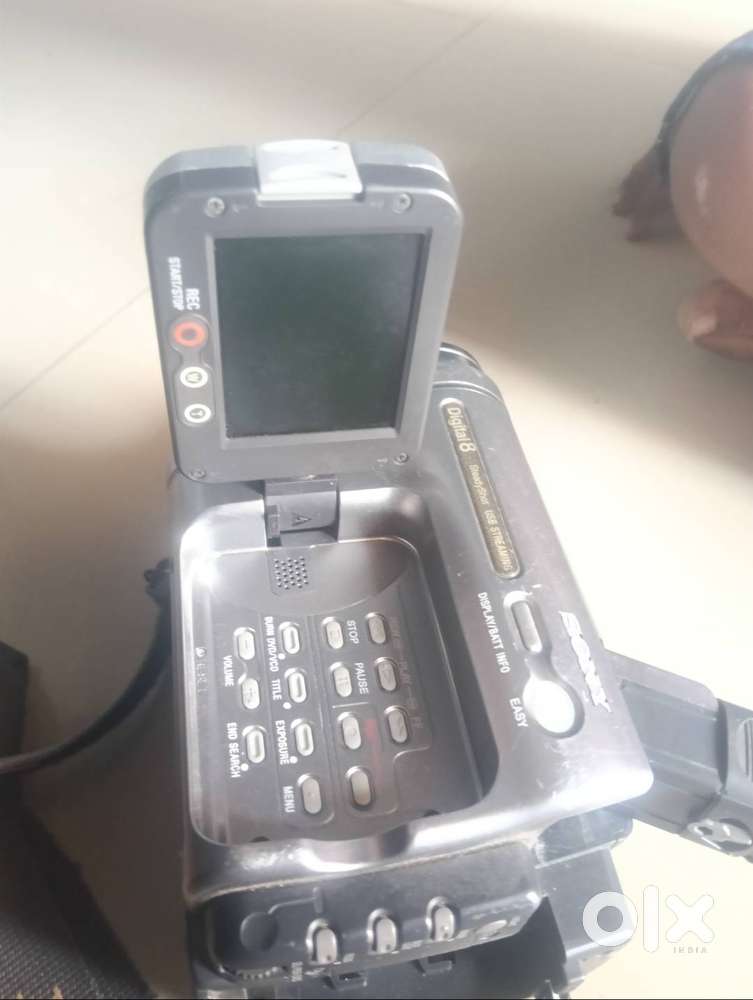 Sony DIGITAL VIDEO CAMERA RECORDE DCR-TRV285E pal
