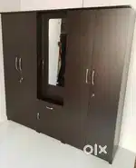 WELL FURNISHED 5 DOOR WARDROBE WITH MIRROR