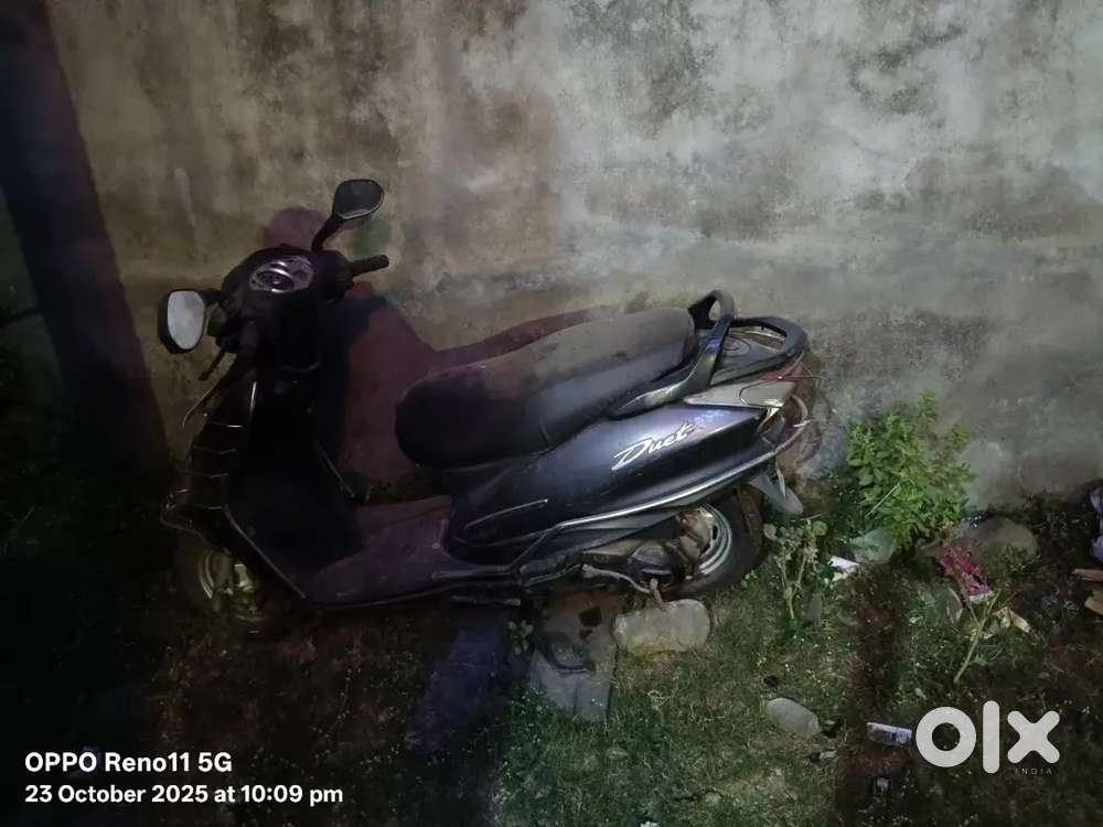 Gadi achi hai gadi mai kam nhi hai