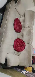 3 seater sofa,Useble condition he