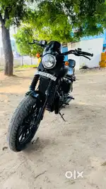 Urgent sale - Yezdi Roadster