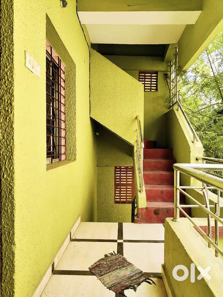 2 Seprate Rooms Available