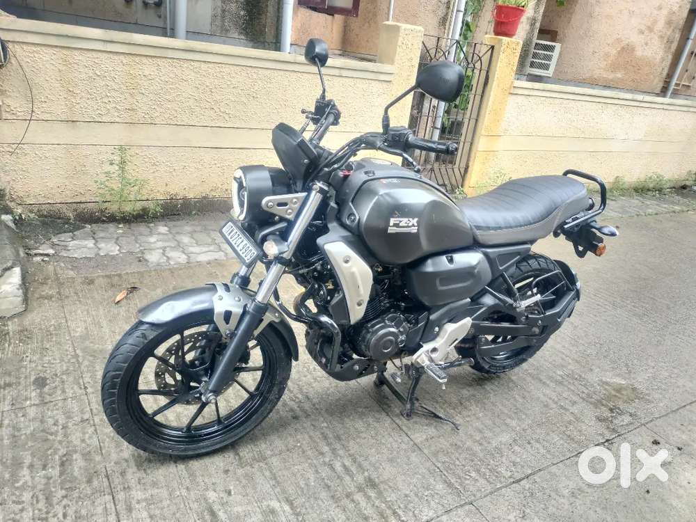 Yamaha FZ X