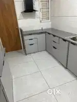 Semi furnish