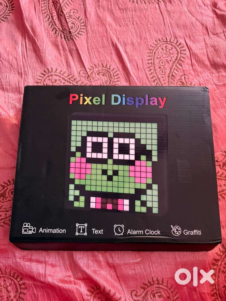 PIXEL DISPLAY by idotmatrix