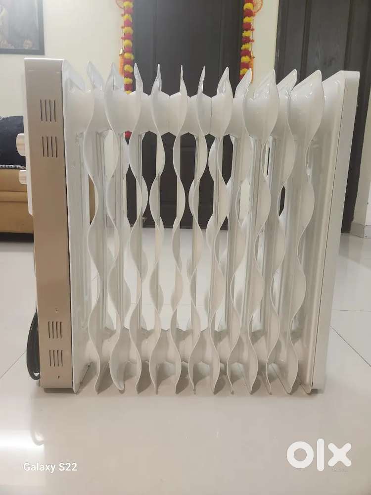 Havells 13 Wave Fins Oil Filled Heater 2900 Watts Excellent Condition
