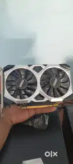 Selling gtx 1650 ddr6 4gb