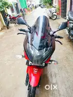 Bajaj pulsar 220 F,2012 model