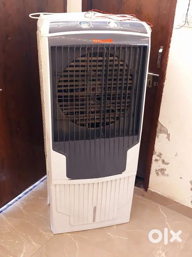 Cooler Excellent condition urgent sale