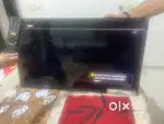 Sony bravia Tv with remote +Tv stand