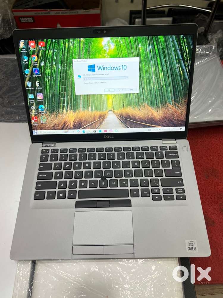 Dell i5 10th gen // like a new not used box pack with bill bag //