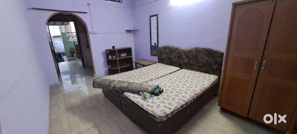room with furniture ,seperate kitchen and bathroom (₹8000per month ₹