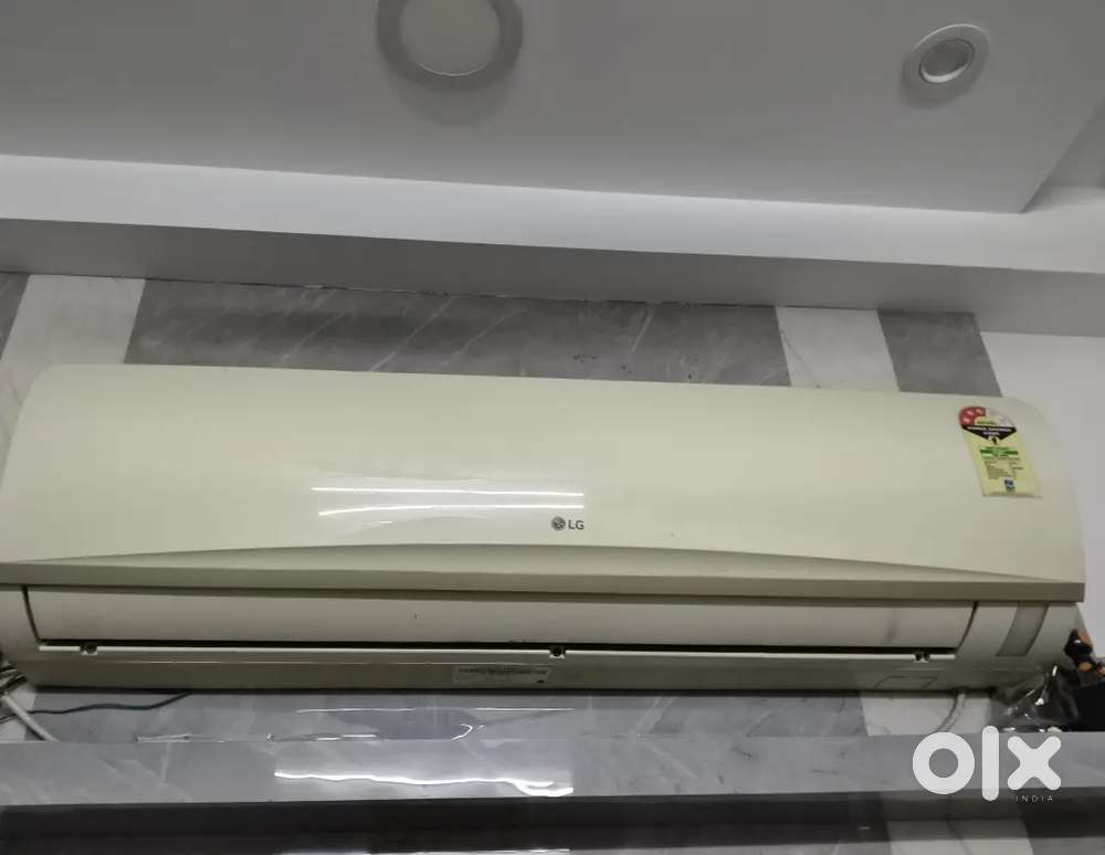 LG split AC 1.5 ton