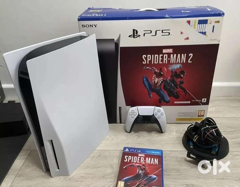 Sony Playstation 5 PS5 DISC EDITION 825GB Spider-Man Bundle BOXED