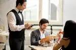 Waiter की आवश्यकता है in indore.