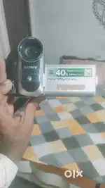 Soni 40x handi cam