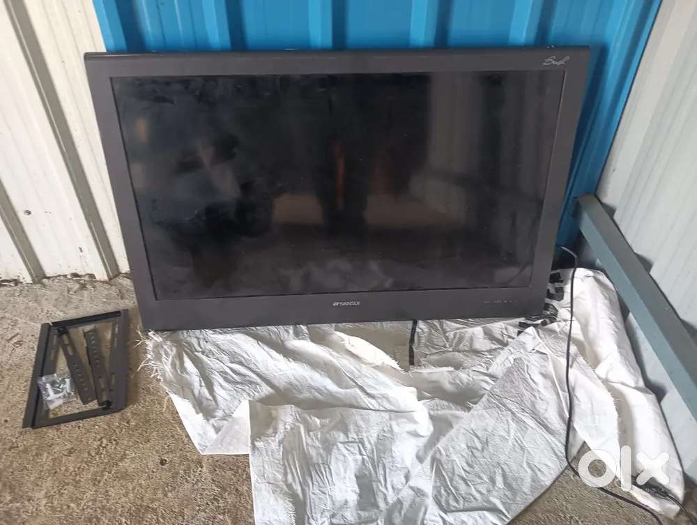 Sansui lcd tv with remote with stand